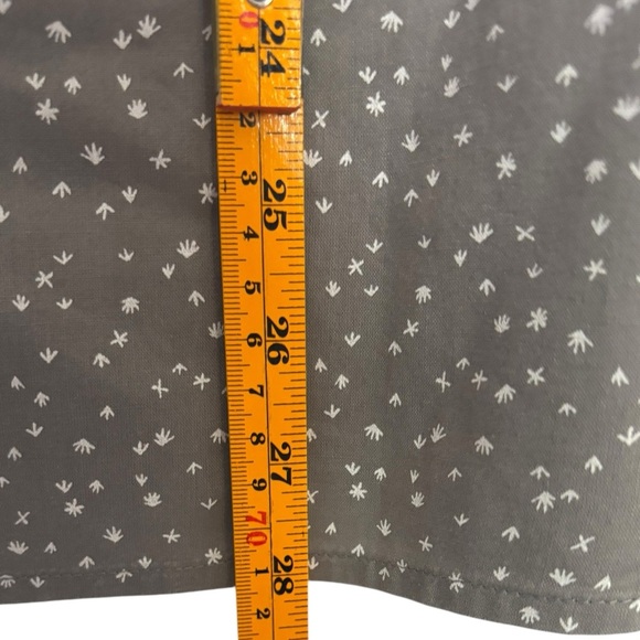 American Eagle Men’s Grey White Flex Short Sleeve Button Front Shirt Size Medium - Picture 10 of 11